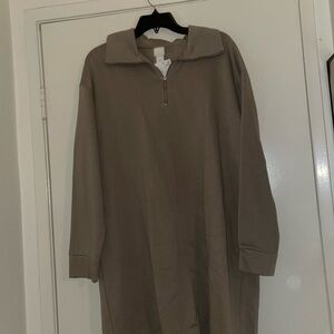 Sweatshirt dress from H&M. never worn